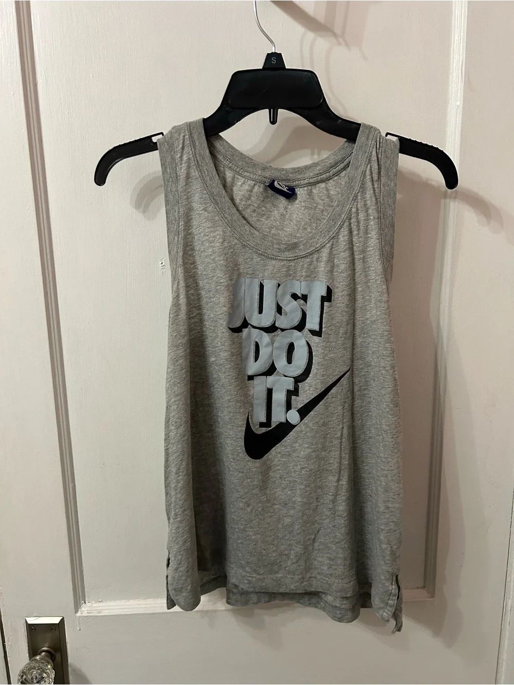 Nike Gray Women's 'Just Do It.' Graphic Tank